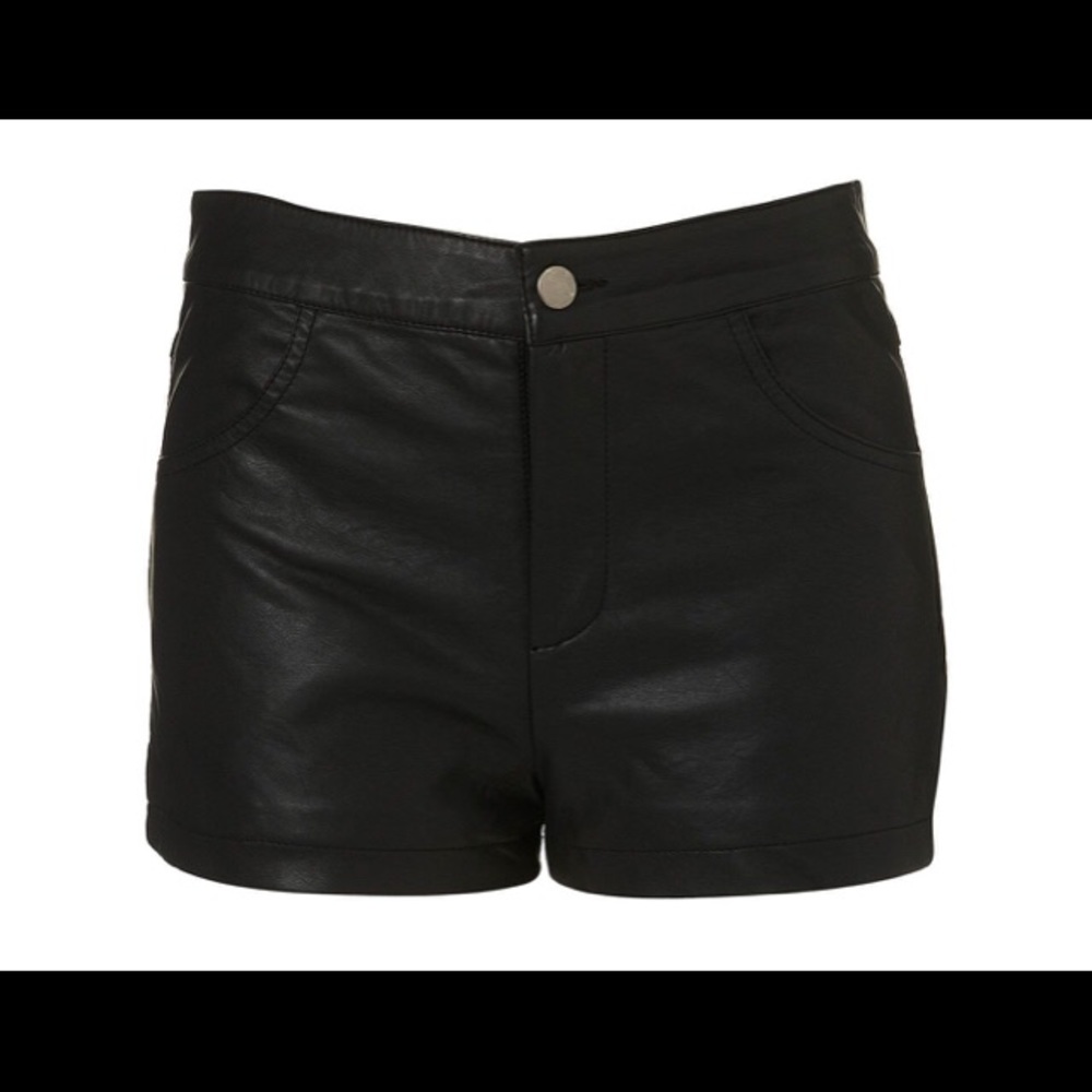 Topshop BLACK FAUX LEATHER SHORTS worn maybe 2X